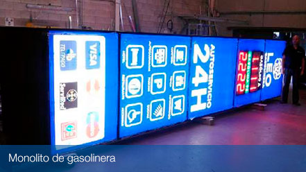 monolitos gasolineras