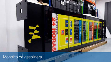 monolitos gasolineras